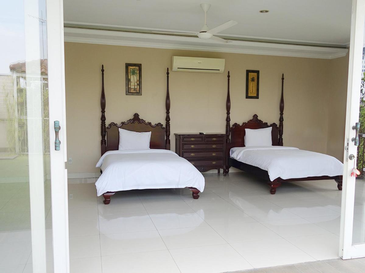Saffron Suites Syariah Jakarta Extérieur photo